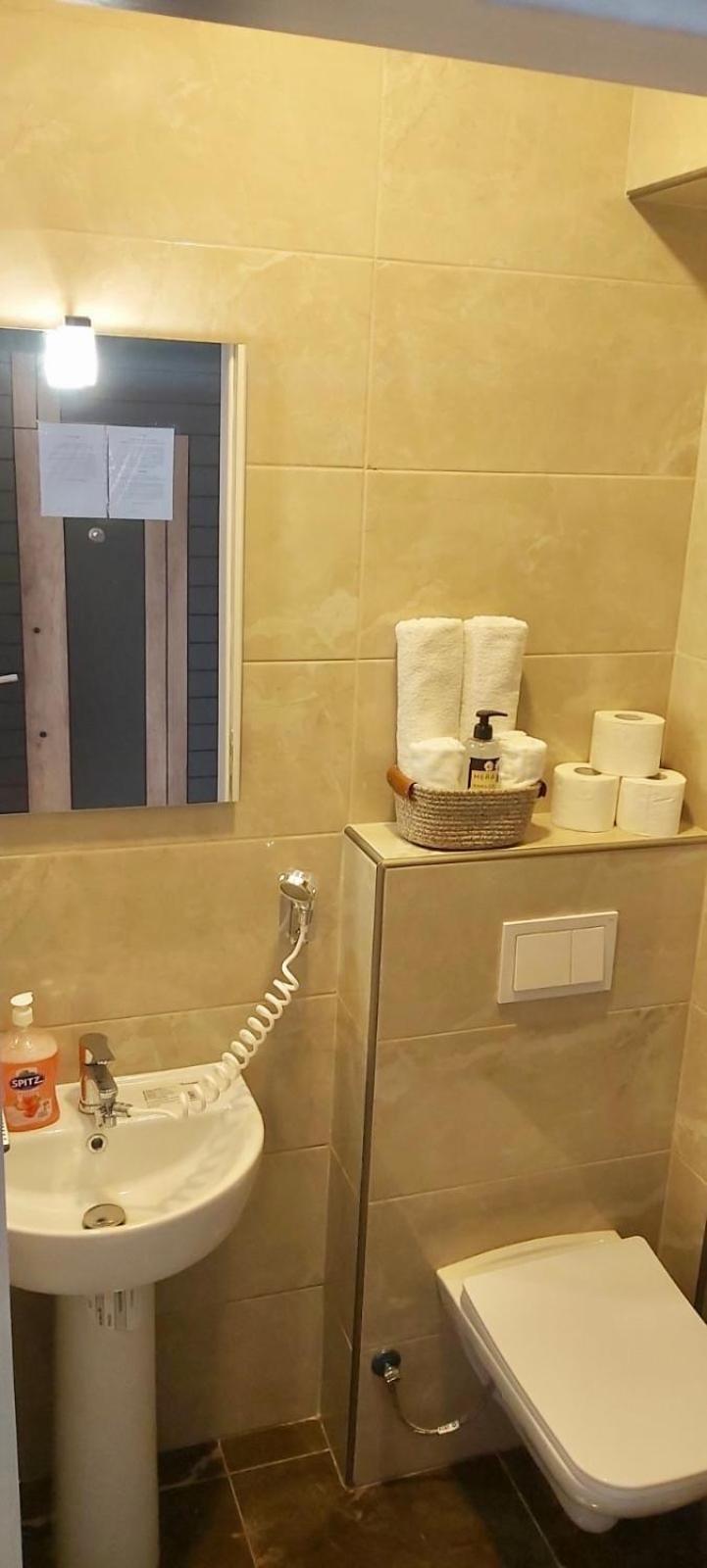 Apartament Mehmeti Улцинь Экстерьер фото
